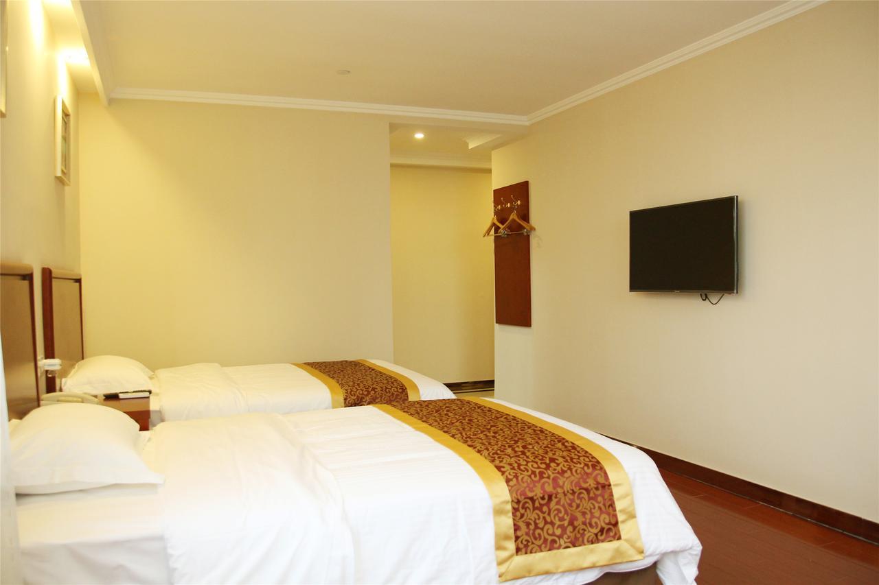 Greentree Inn Zhengzhou Xinzheng City Longhu Town Xiangyun Road Express Hotel Ngoại thất bức ảnh
