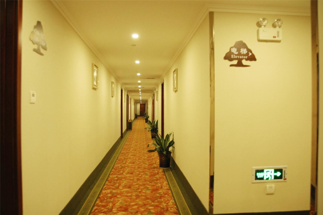 Greentree Inn Zhengzhou Xinzheng City Longhu Town Xiangyun Road Express Hotel Ngoại thất bức ảnh