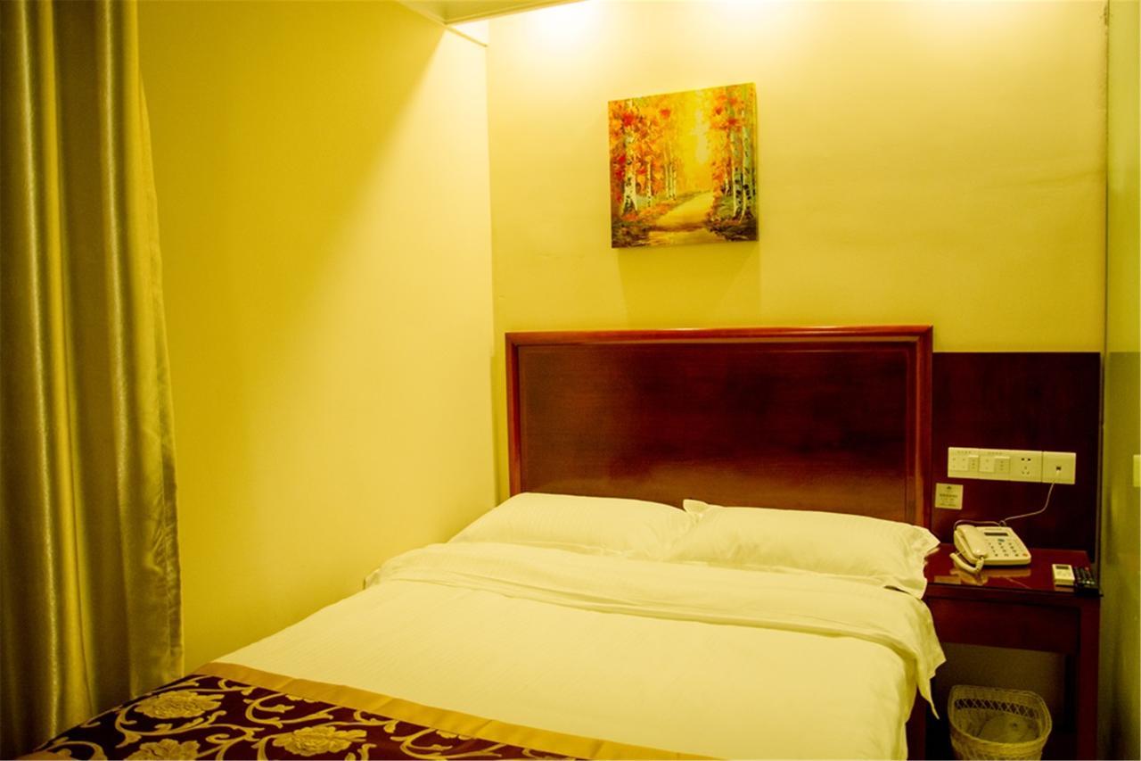 Greentree Inn Zhengzhou Xinzheng City Longhu Town Xiangyun Road Express Hotel Ngoại thất bức ảnh
